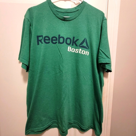 Men's Green Reebok Boston T-shirt - Picture 3 of 4